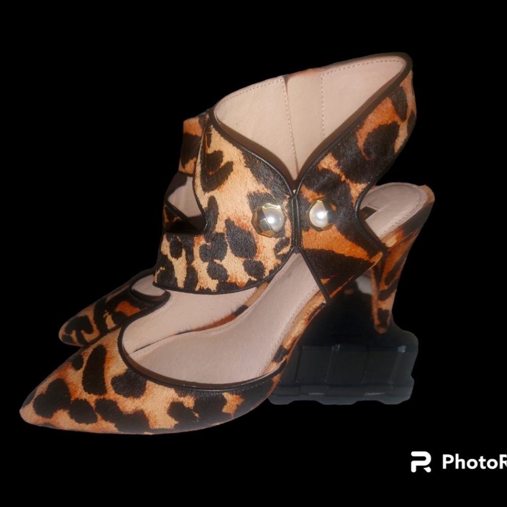 Womn Louise Et Cie Jara Leather Pearl Detail Pumps NWOT